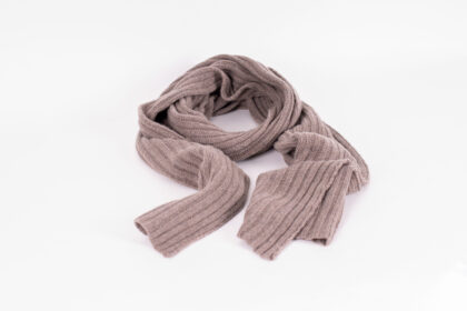 Großer Strickschal Kaschmir gerippt