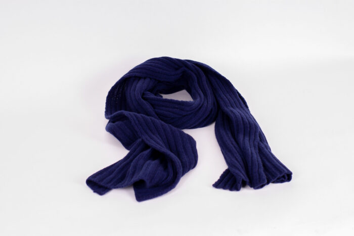 Großer Strickschal Kaschmir gerippt