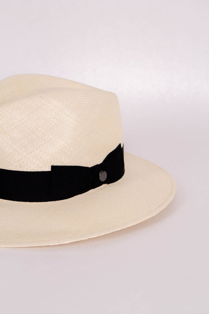 Vintimilla Hat selected 19/20