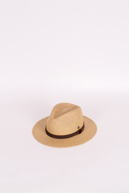 Vintimilla Hat Sydney torcido