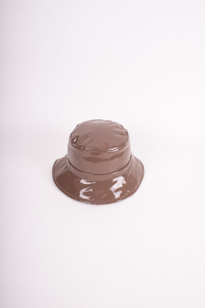 Bedacht Vernice Bucket Hat