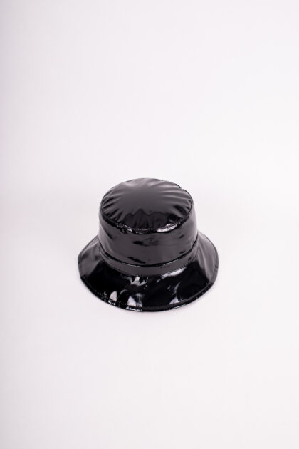 Bedacht Vernice Bucket Hat