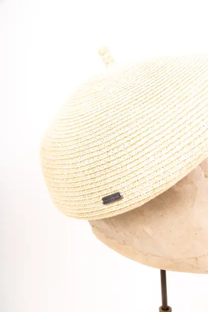 Baskenmütze aus Paperbraid