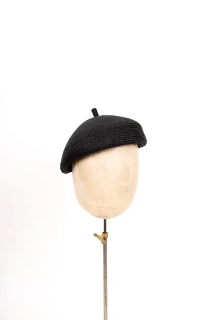 Baskenmütze aus Paperbraid