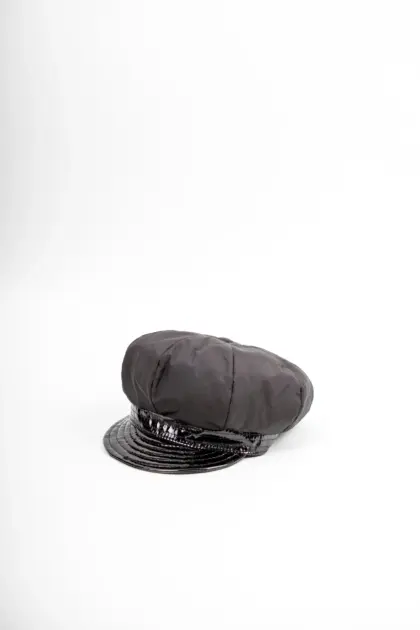 Bedacht Vernice Mütze