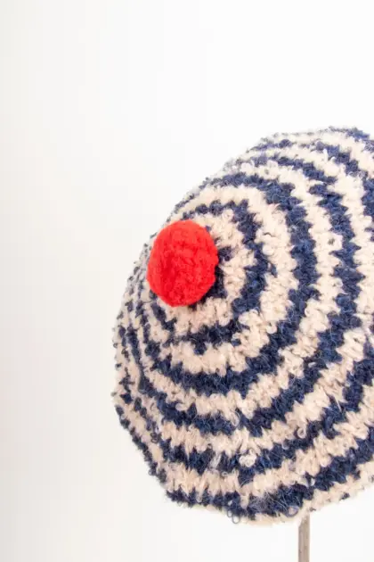 Grevi Baskenmütze mit Bommel
