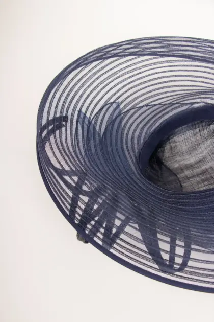 Großer Anlasshut aus Crinol