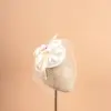 Bedacht Fascinator Valetta