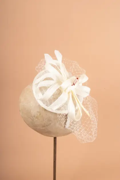 Bedacht Fascinator Valetta