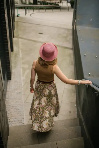 Seeberger Glocke aus Raffiastroh