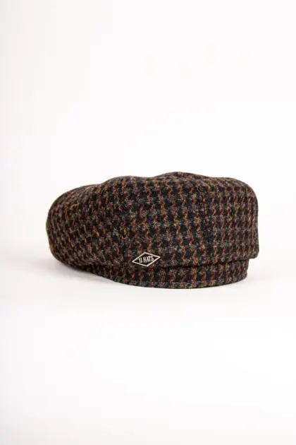 JJ Hats 8-Panel Cap Harris Tweed Ansicht hinten links mit Logo-Applikation