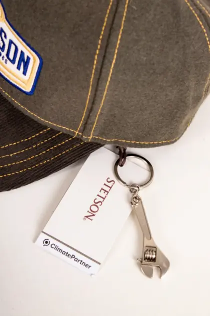 Stetson Trucker Cap Wool Piston mit Schlüsselanhänger und ClimatePartner CO2-Kompensation