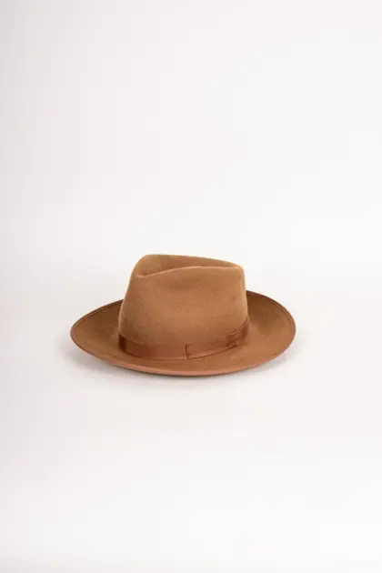 Bailey Cavalier Fedora von der Seite