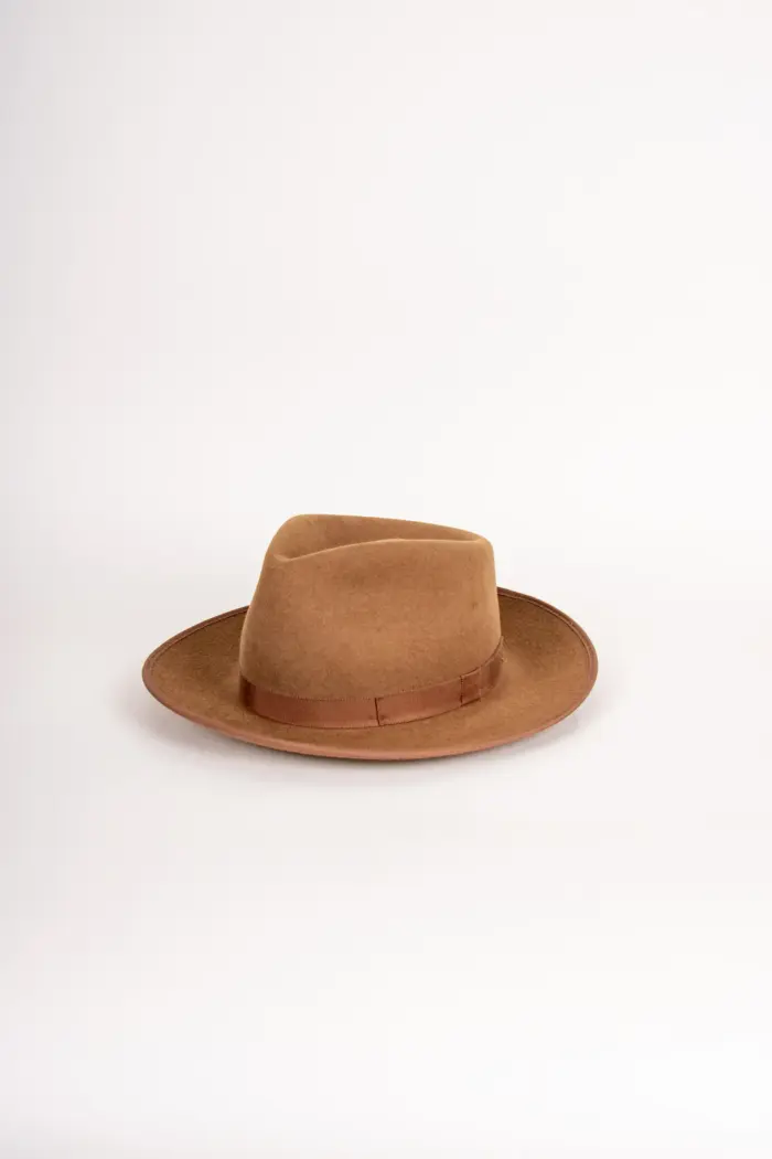 Bailey Cavalier Fedora von der Seite