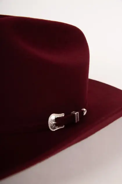 Bailey Lightning 4x Cowboyhut in Bordeau Rot Detailaufnahme Hutband