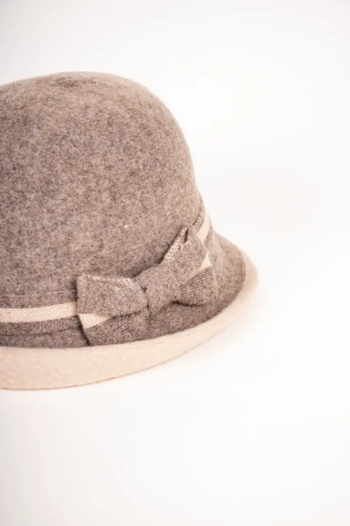 Flechet Wollhut mit Schleife taupe