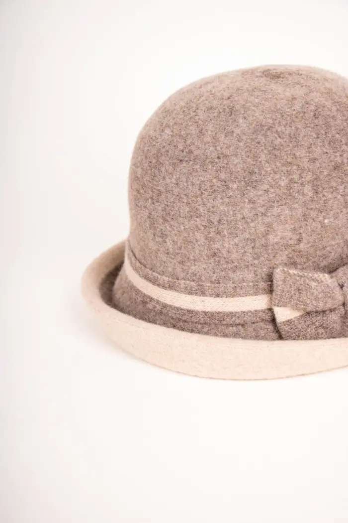Flechet Wollhut mit Schleife taupe