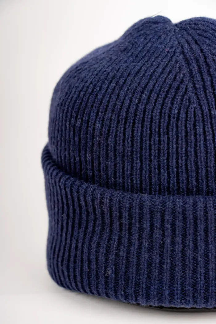 Grote Umschlagmütze aus recycled Kaschmir