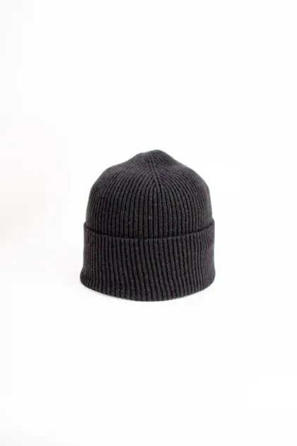 Grote Beanie aus recycled Kaschmir