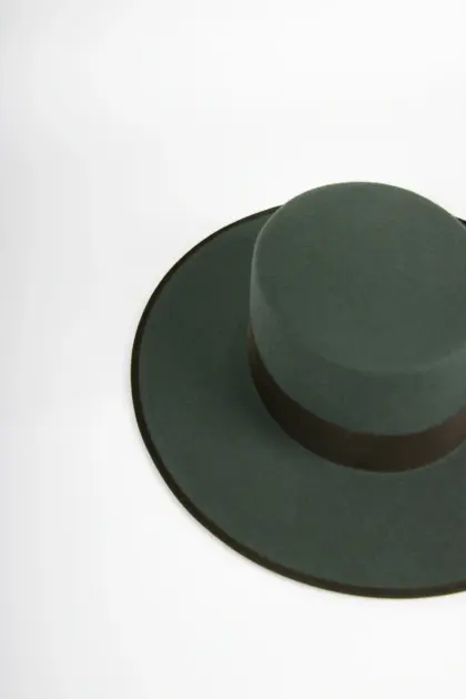 Fernandez y Roche Bolero Filzhut