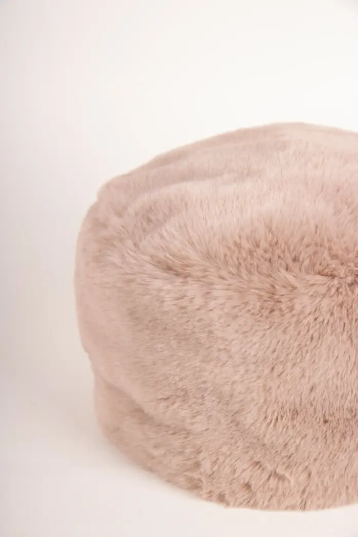 Bedacht Balsam Fake Fur Toque