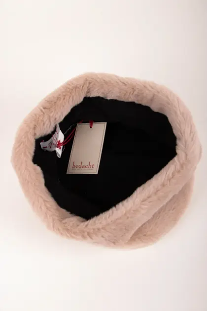 Bedacht Balsam Fake Fur Toque