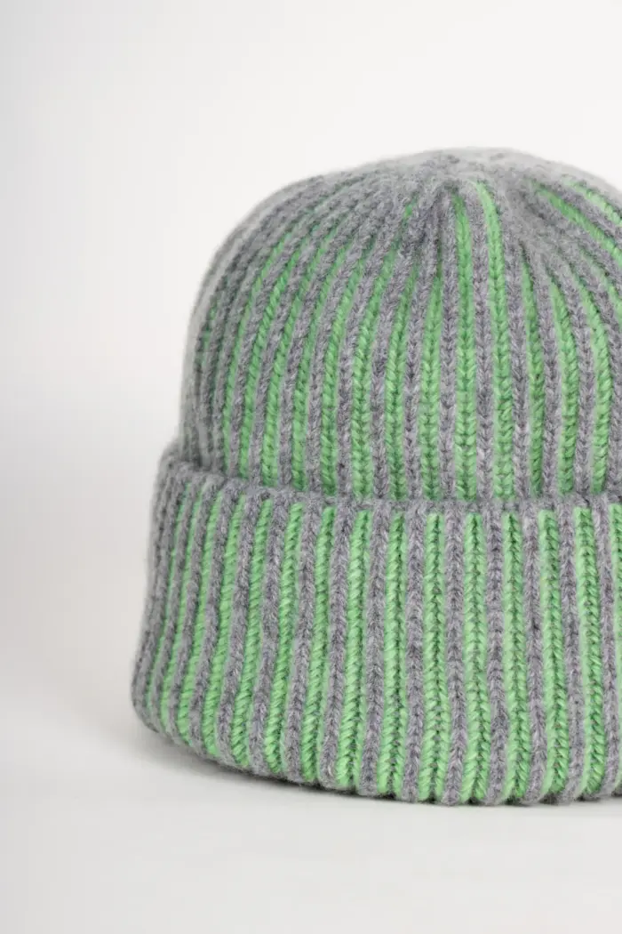 Grote Strickmütze zweifarbig mit Umschlag