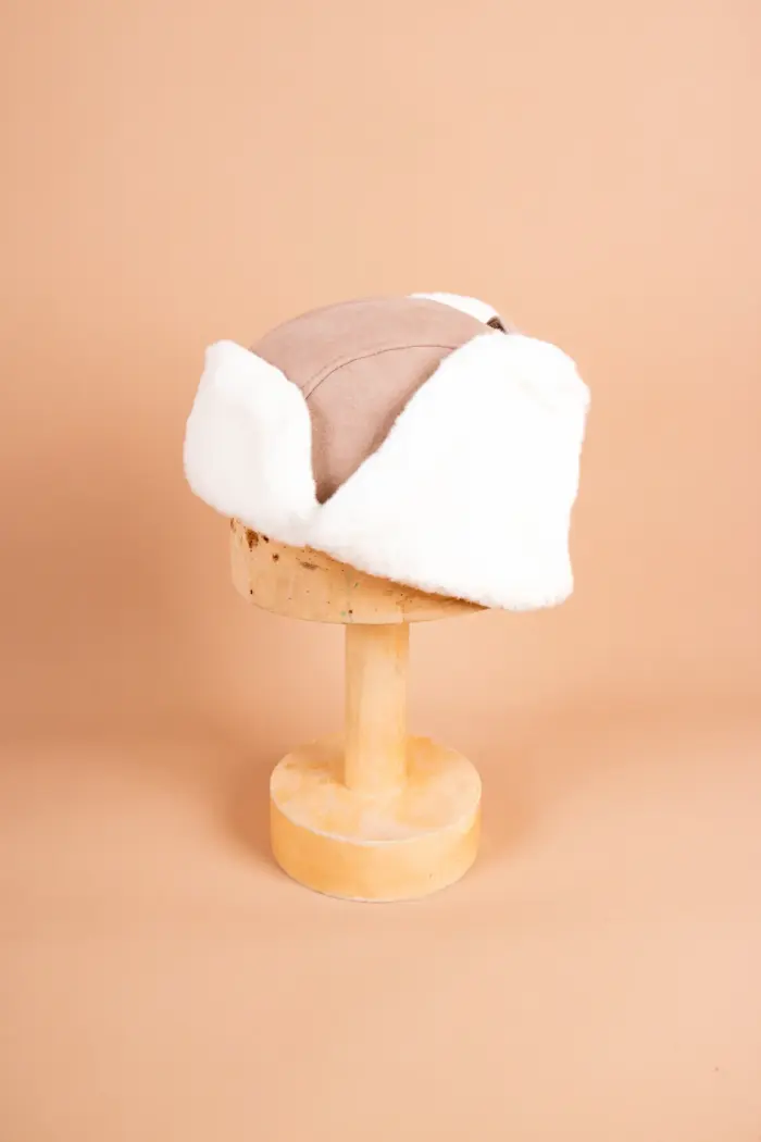 Seeberger Lammfell Chapka