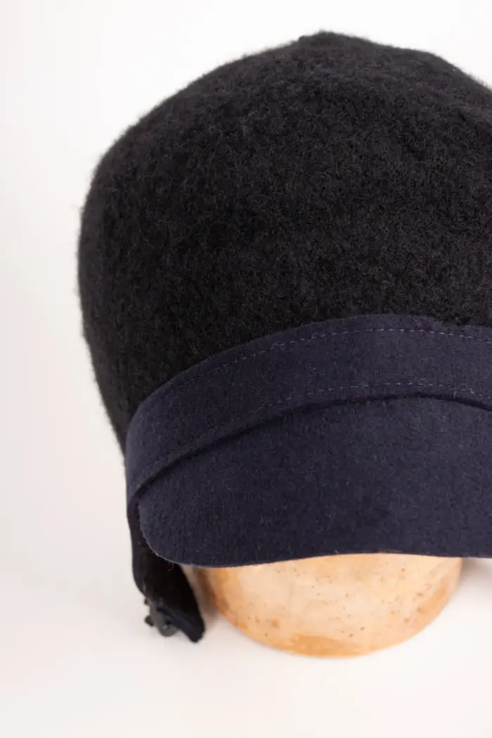 Julie Dubois Aviator